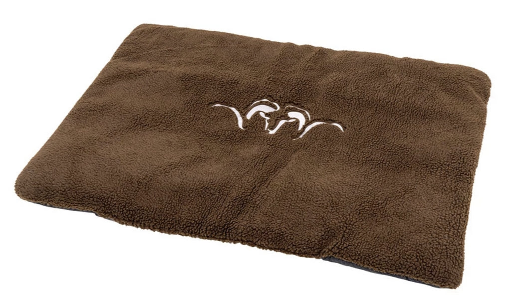 Blaser ドッグ マット フリーズ ブラウン / Dog Blanket BROWN(フリース素材)